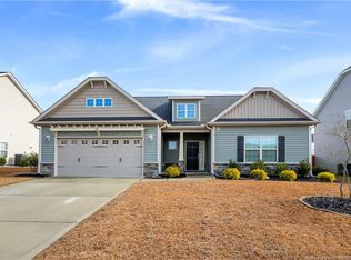 594 Stonebriar Ave, Raeford, NC 28376