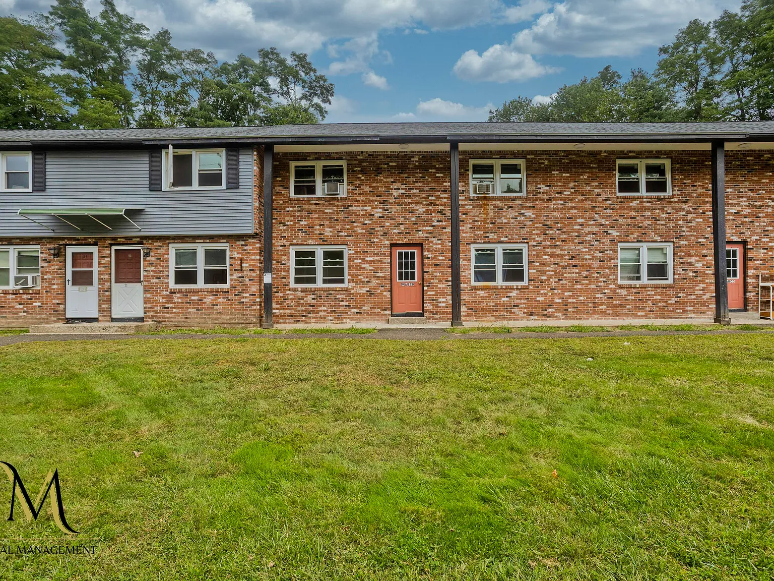 Studio, 650 sqft, $1,325 — Photo 3