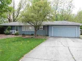 7924 Stellhorn Rd, Fort Wayne, IN 46815