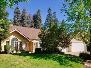 7162 N Geraldine Ave, Fresno, CA 93711