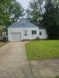 25100 Drakefield Ave, Euclid, OH, 44132