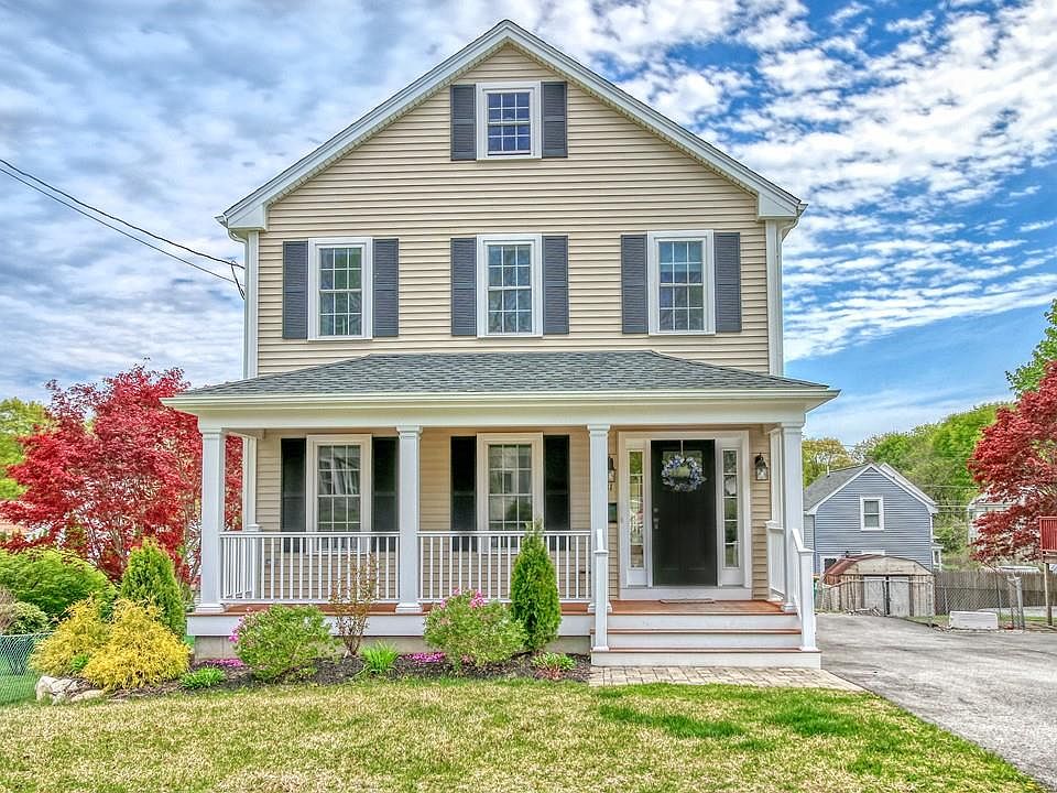 1st image of 31 Lydon St