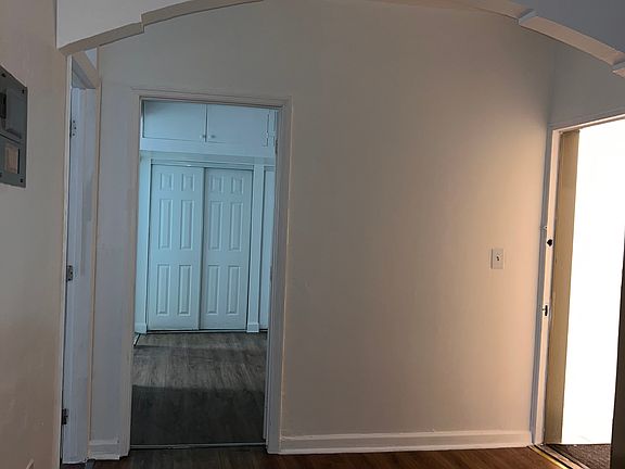 4th image of 1935 Calais Dr APT 106