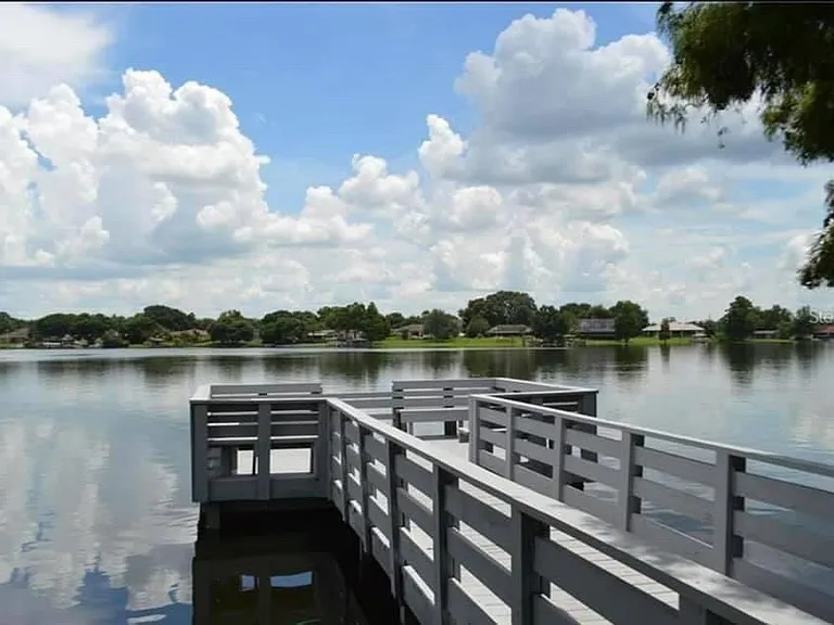 1103 Cypress Gardens Blvd #203 — Photo 3