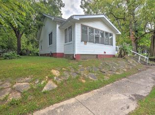 452 S Haworth Ave, Decatur, IL 62522