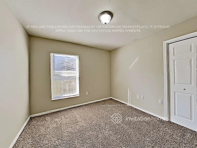 2910 Folklore Dr — Photo 15