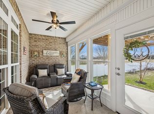 192 Hills Dr, Hillsboro, TN 37342