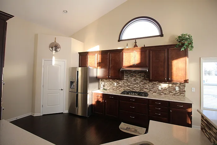 1166 Lenox Ct — Photo 10