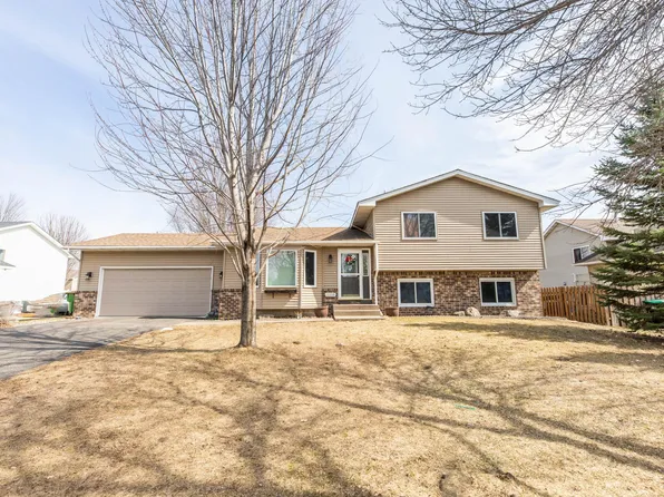 12203 Quinn St NW, Coon Rapids, MN 55448