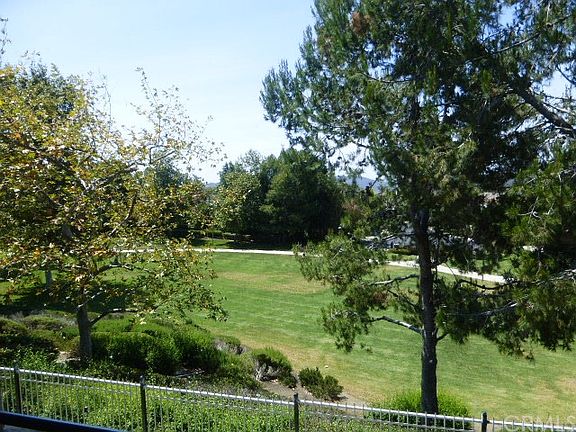 4th image of 8 Veneto Ln