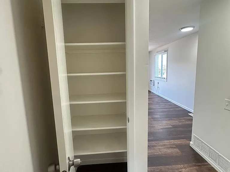745 E Lazon Dr — Photo 25