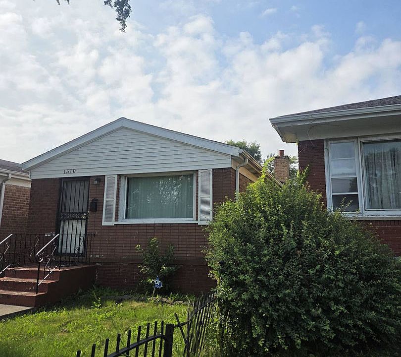 2nd image of 1510 W 115th St