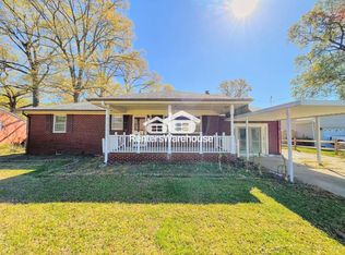 712 Woodstock Rd, Virginia Beach, VA 23464