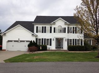 130 Ridgeway Dr, Princeton, WV 24740