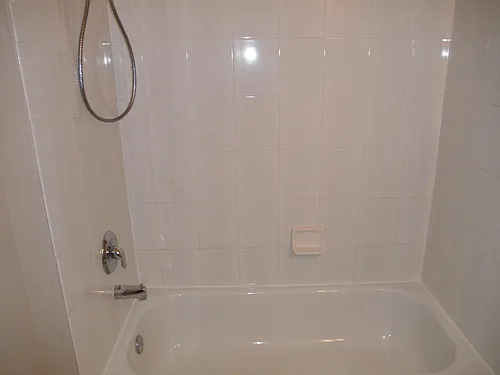 894 Pipers Cay Dr Photo 1