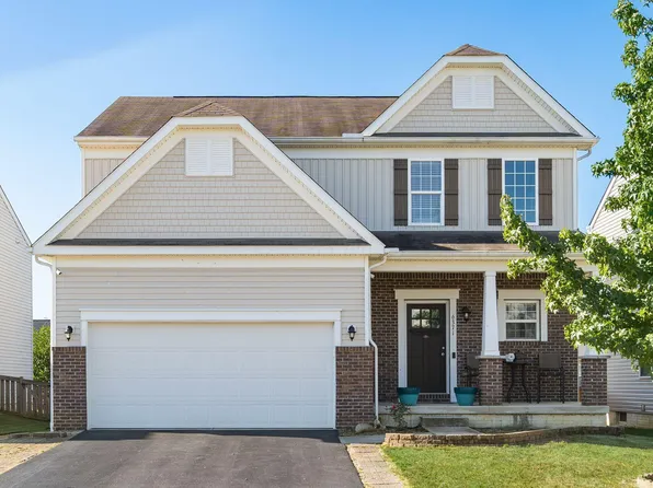 6371 Oak Trail Dr, Galloway, OH 43119