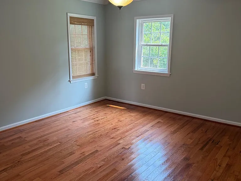 30000 Holmes Rd — Photo 13