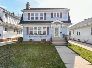 801 Monroe Ave, Racine, WI 53405