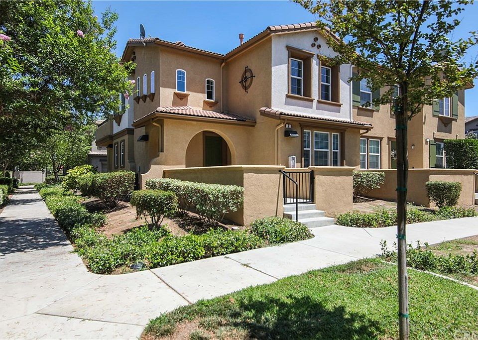 1st image of 26057 Iris Ave Unit C