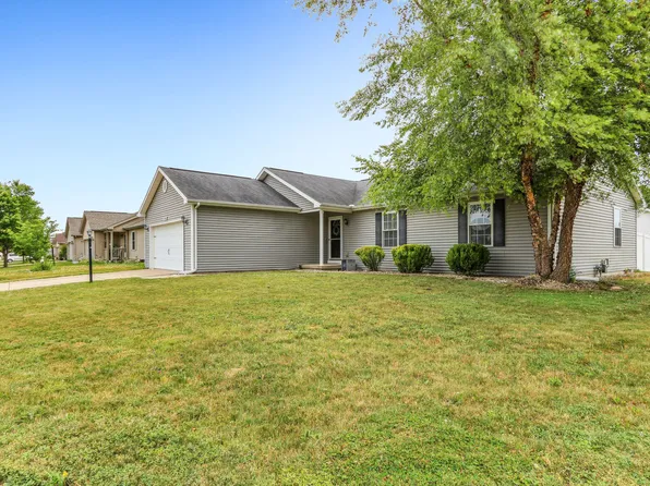 2705 Milford Dr, Urbana, IL 61802