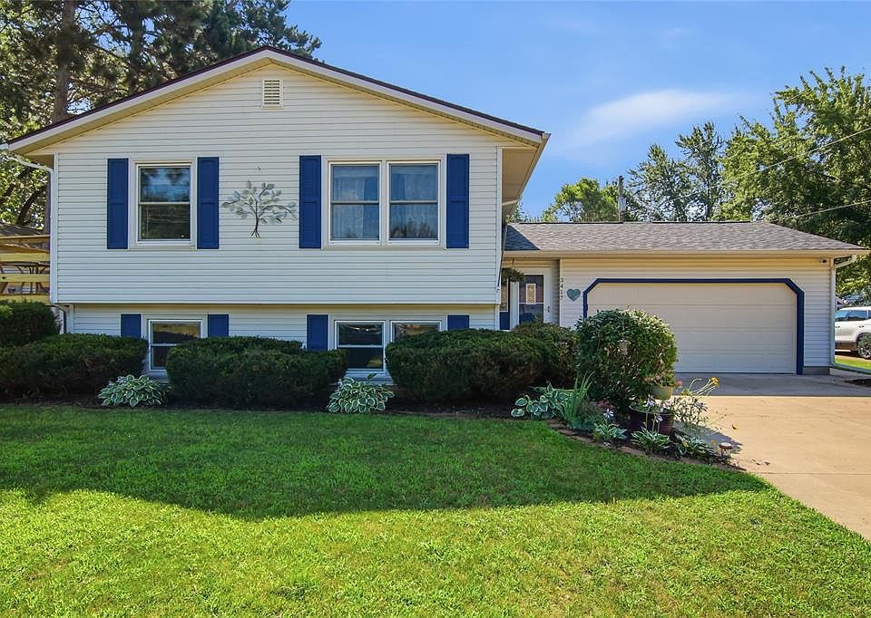 1st image of 3417 Locust Lane
