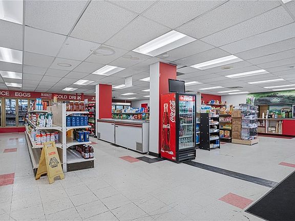4th image of 937-939 Social St