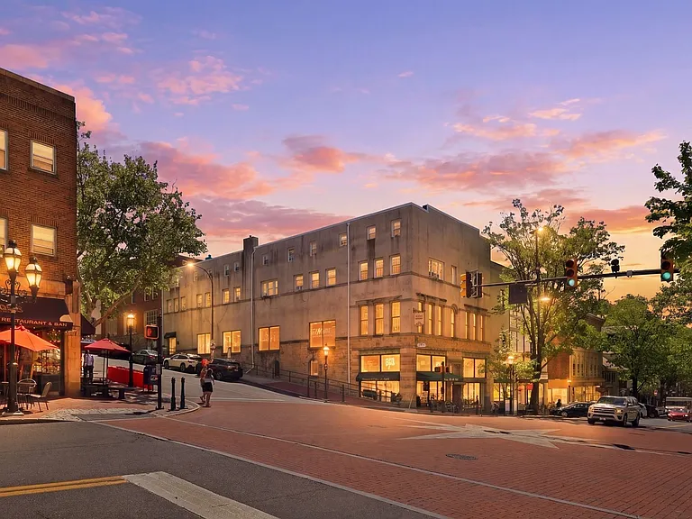 79 W Market St #G — Photo 41