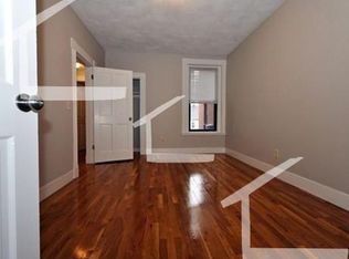302 Washington St APT 4, Brighton, MA 02135