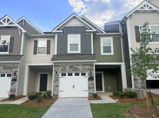 3139 Lilac Grove Dr, Charlotte, NC 28269