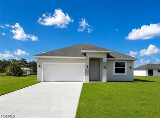 8006 Buttercup Cir, Labelle, FL 33935