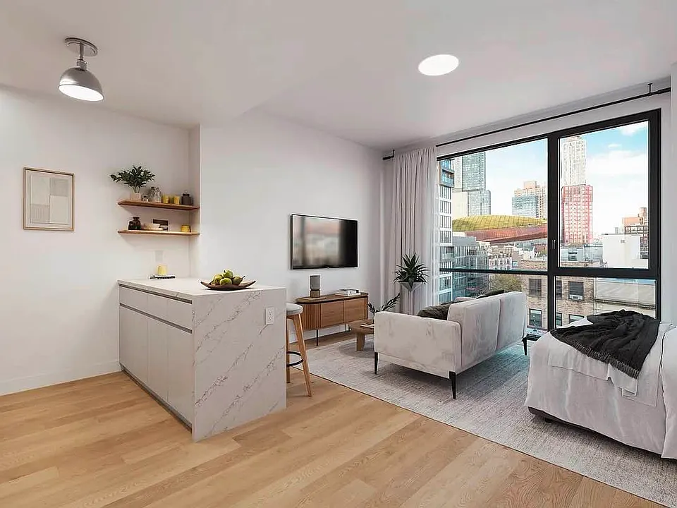 52 4th Ave #704