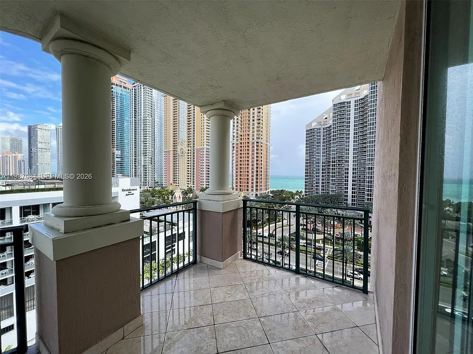 17555 Atlantic Blvd #1207