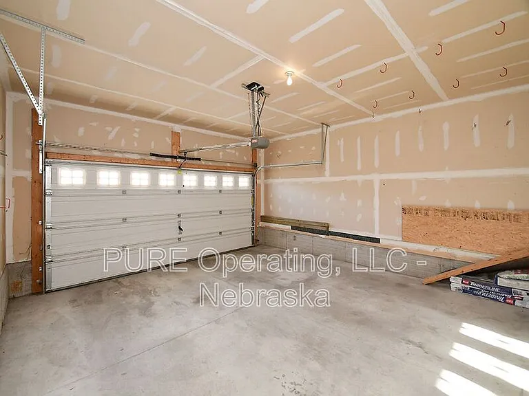 16258 Loop St — Photo 28