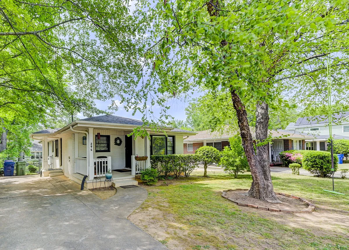 Building Photo - 294 Leland Ter NE #A