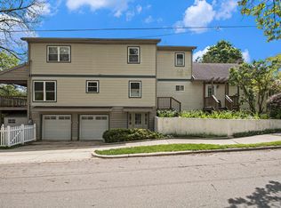 916 Brooks St, Ann Arbor, MI 48103