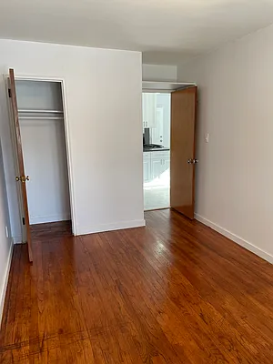 Rented by Compass | media 13