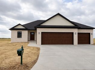 18846 Roscommon Rd, Evansville, IN 47725