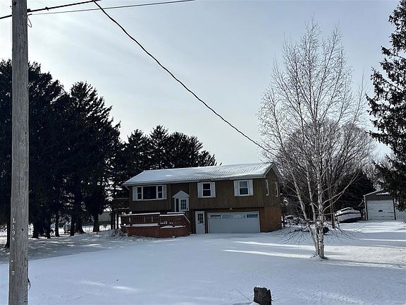 2nd image of 7915 Moline Rd