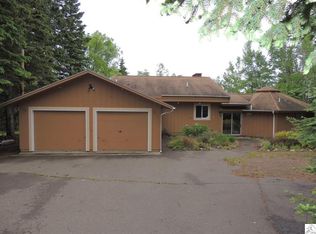 1708 E Highway 61, Grand Marais, MN 55604