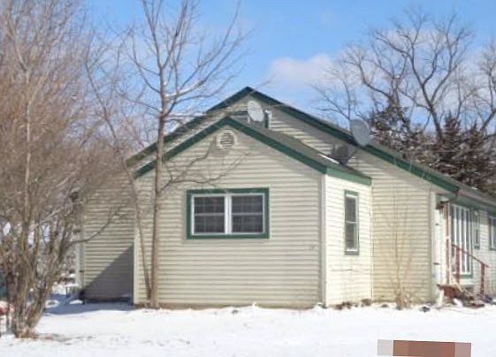 3rd image of 230 Garver Ave