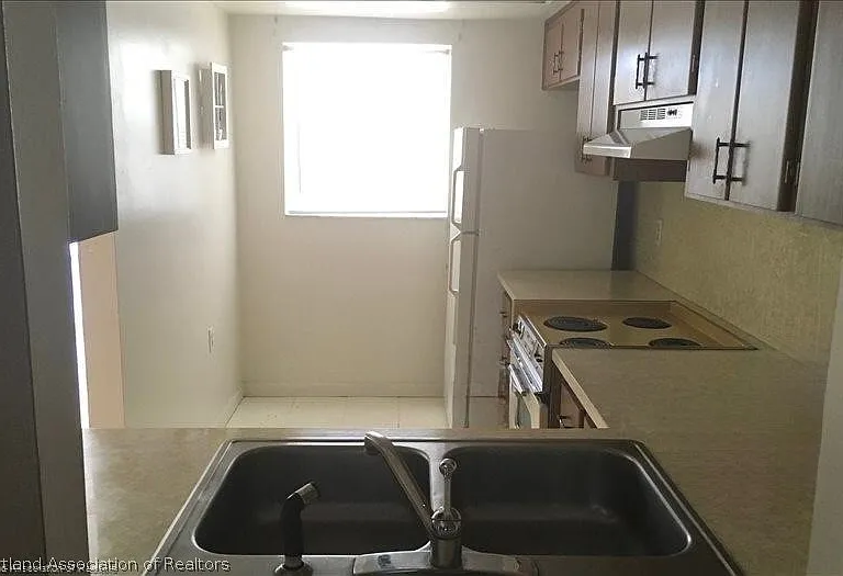 301 Golf Villas Ct NW — Photo 2