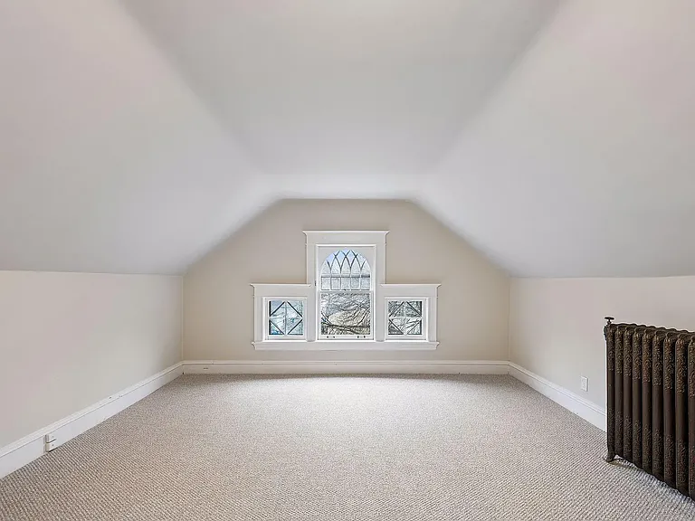 105 Milton St S #1B — Photo 24
