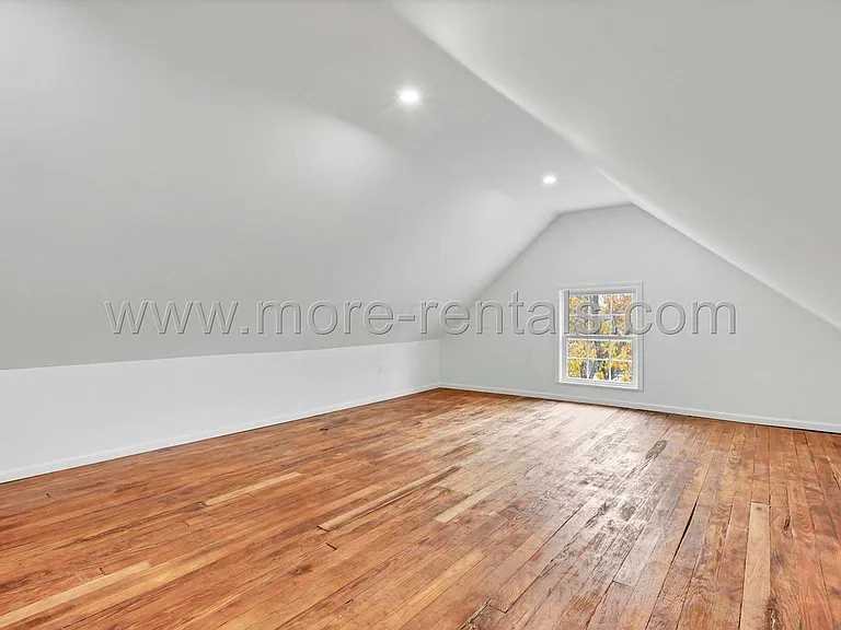 634 E Mithoff St — Photo 20