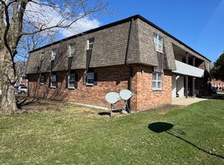 404 Hickory Cir #4, Momence, IL 60954