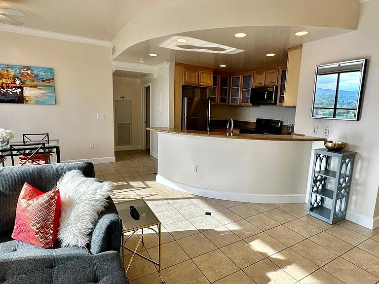450 N Arlington Ave #1405 — Photo 14