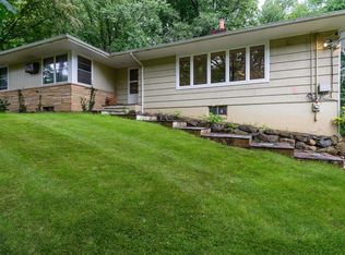 59 Scudders Ln, Glen Head, NY 11545