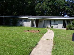 1220 Karen Rd, Montgomery, AL 36109