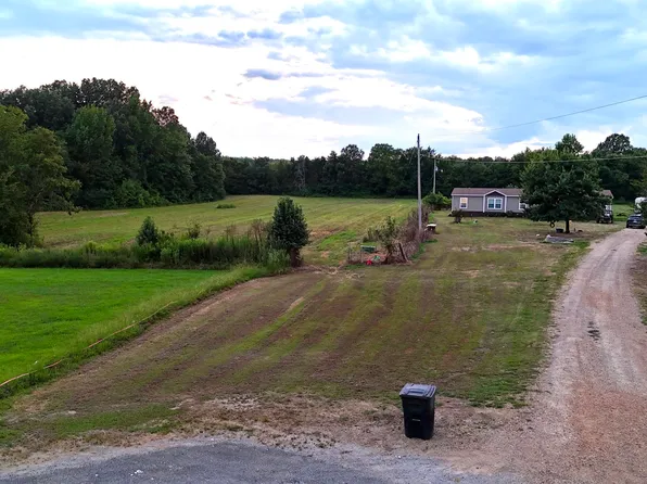 C Williams Dr, Coldwater, MS 38618