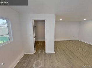 635 N 2nd St #B, Lompoc, CA 93436