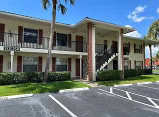 9843 Three Lakes Cir, Boca Raton, FL 33428